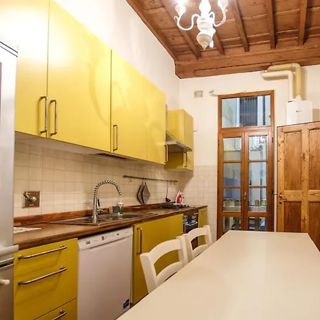 Roomy And Elegant By Piazza Pitti Apartamento *